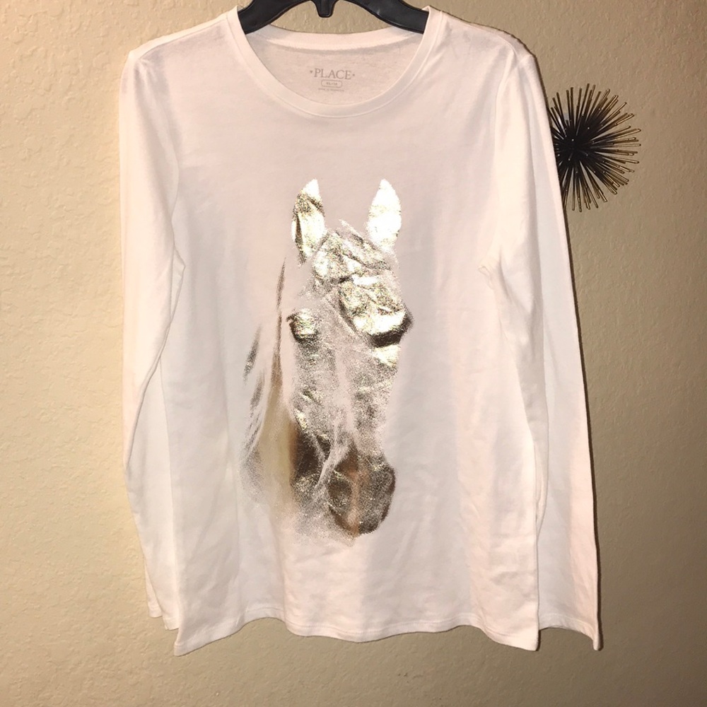 A white long sleeve tee.